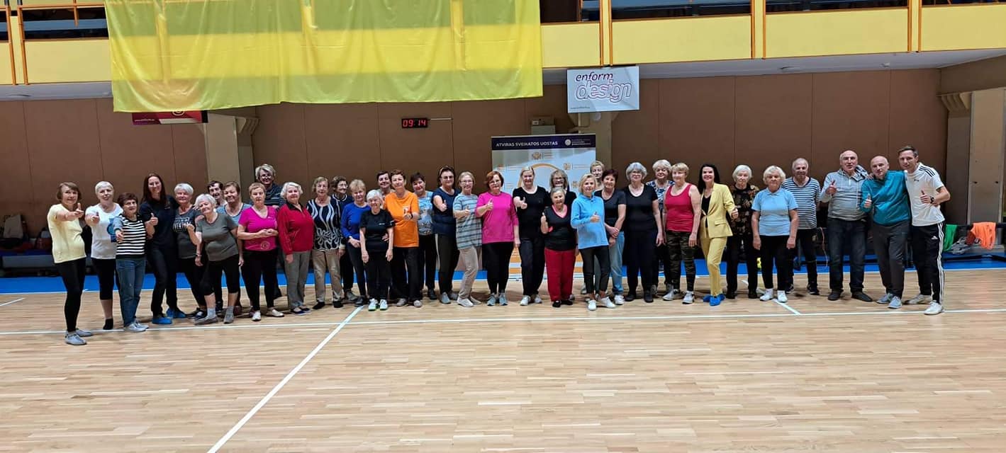 prisijunkite-prie-„futbolas-vaiksciojant“-treniruociu-spalio-menesi